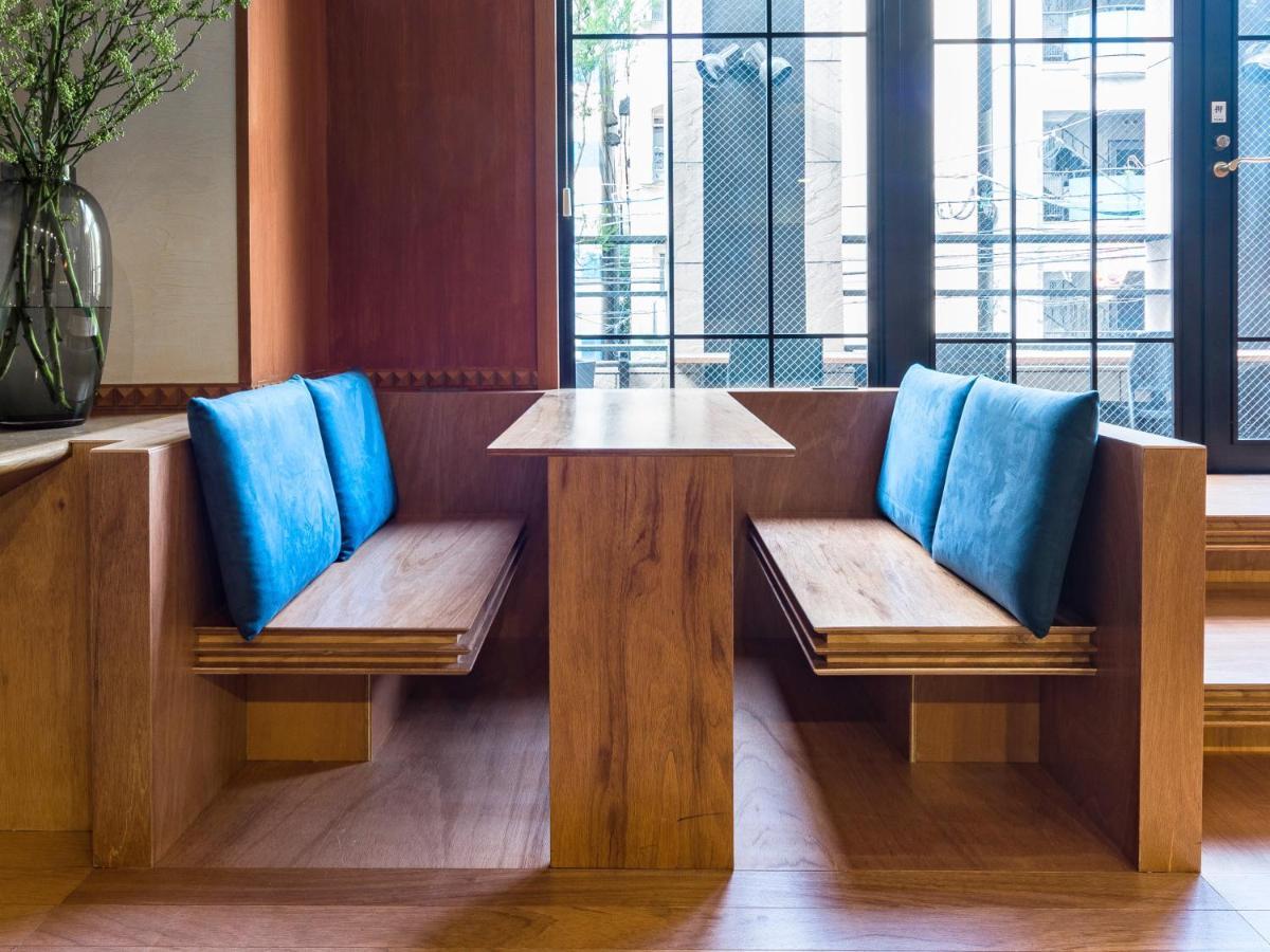 Hotel Etwas Tenjin Fukuoka  Bagian luar foto