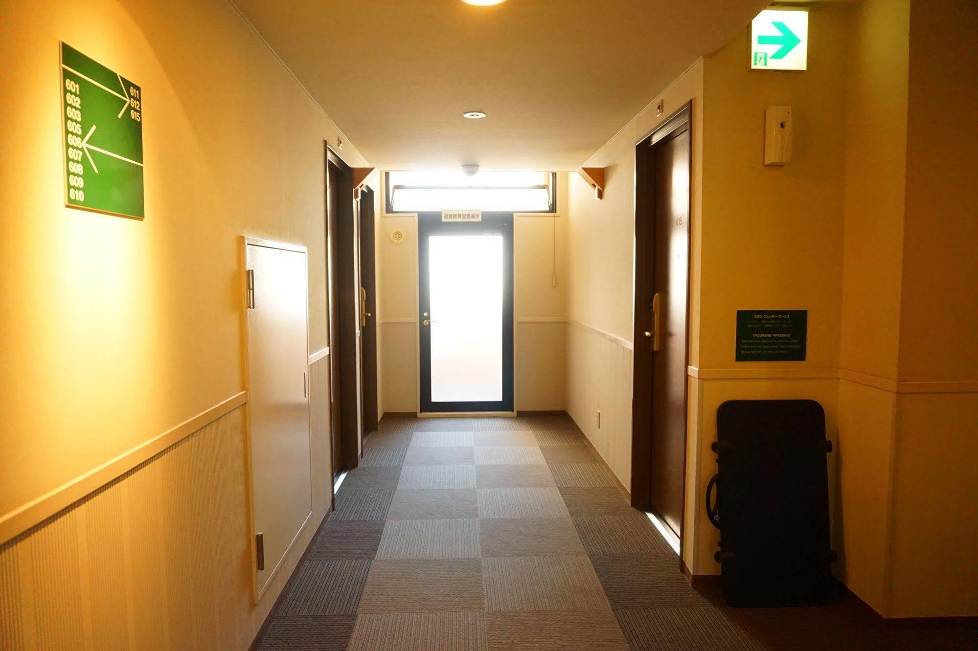 Hotel Etwas Tenjin Fukuoka  Bagian luar foto